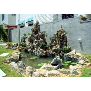 假山魚(yú)池